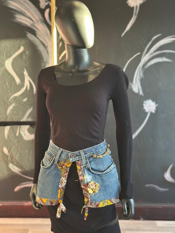 Jean Belt with Beaded Accessories - Image 2